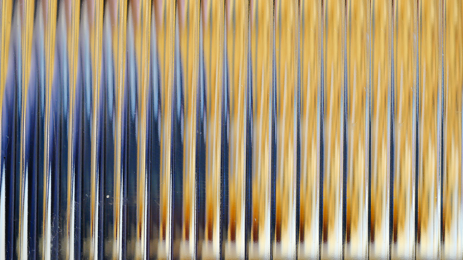 glass structure light