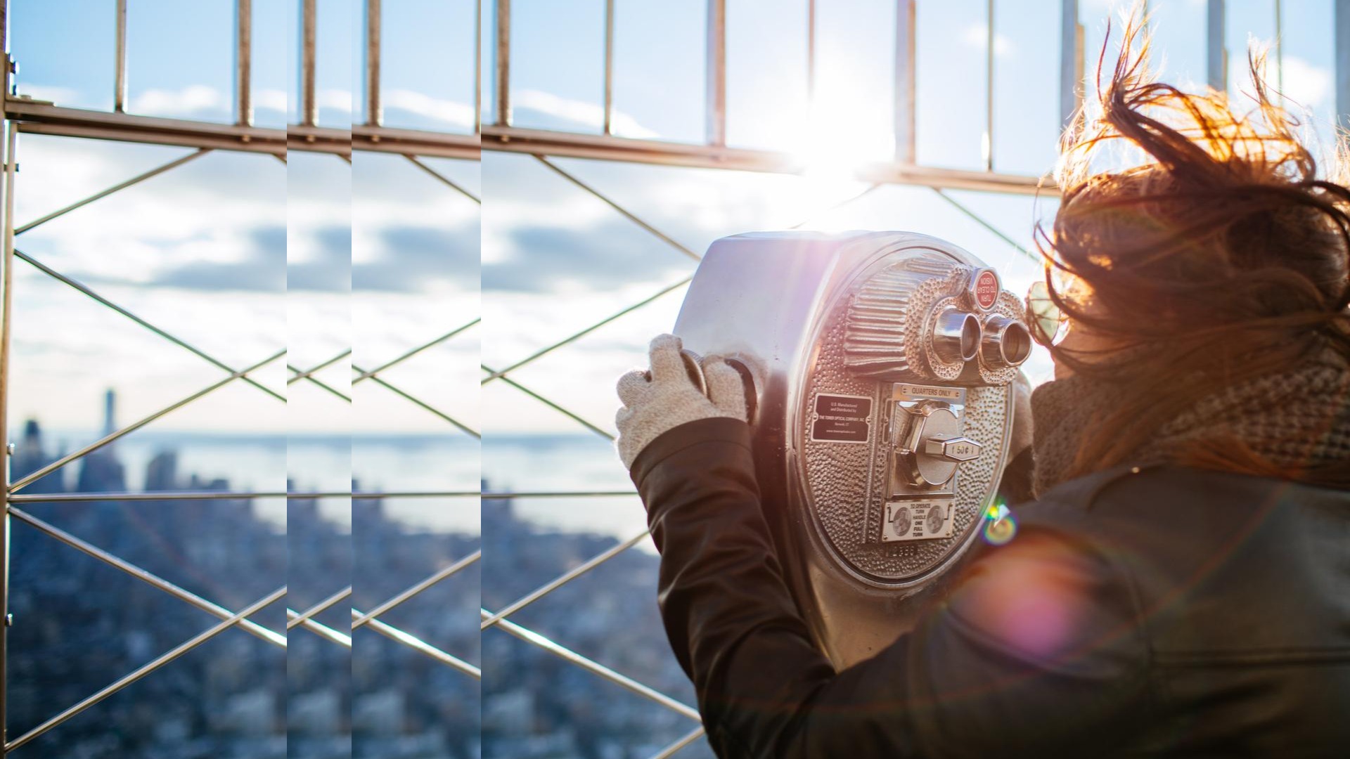 binoculars sun with pulse