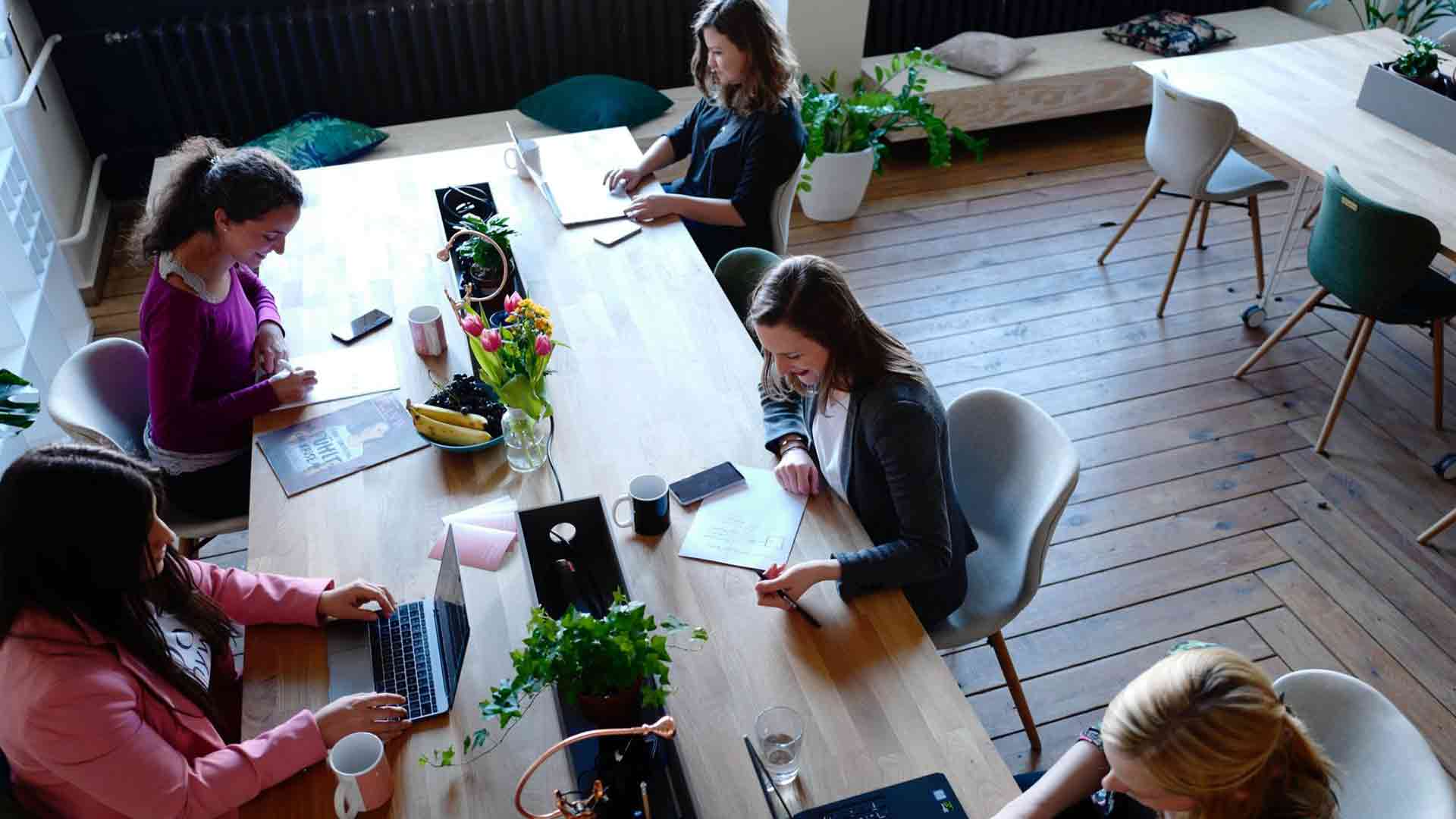 co-working-women