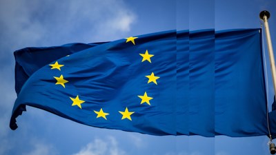 EU Flag with Pulse