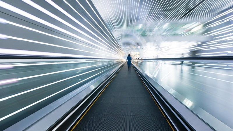 Horizontal escalator airport