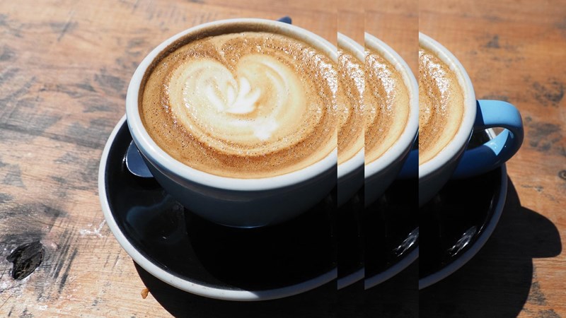 cup of coffee with heart