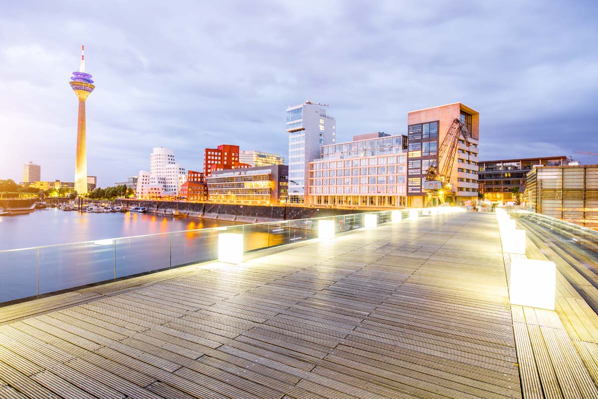 Düsseldorf port